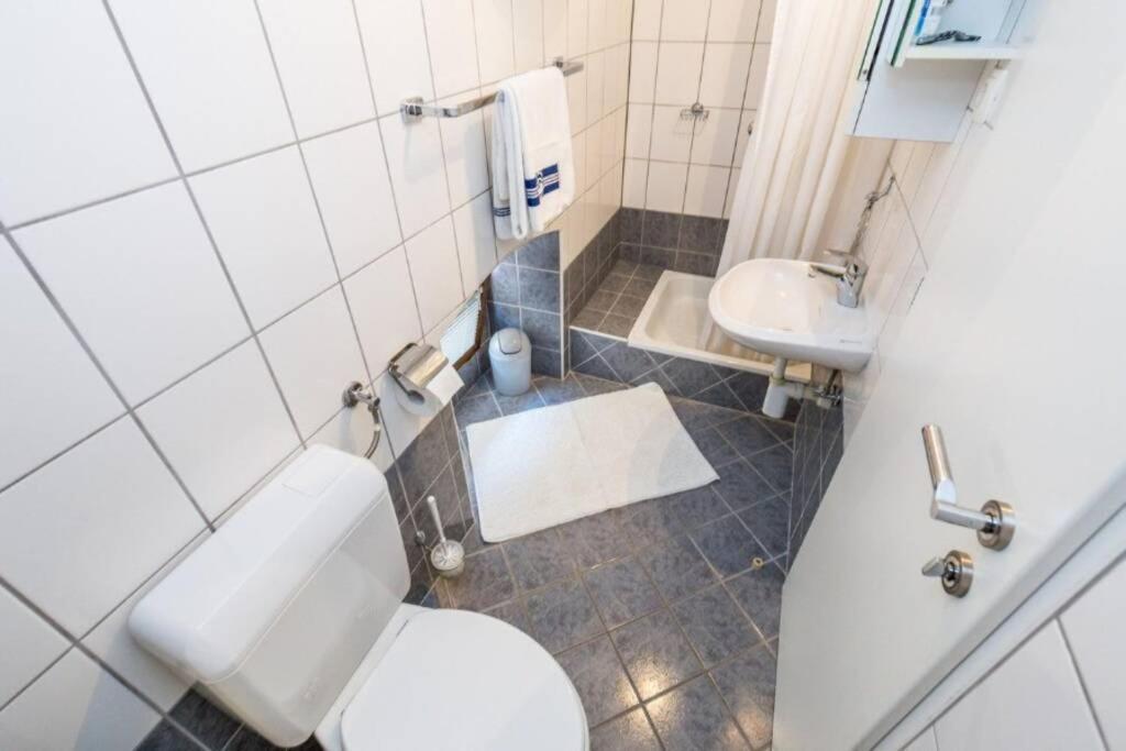 Appartamento Tin 2 Vrbnik Esterno foto